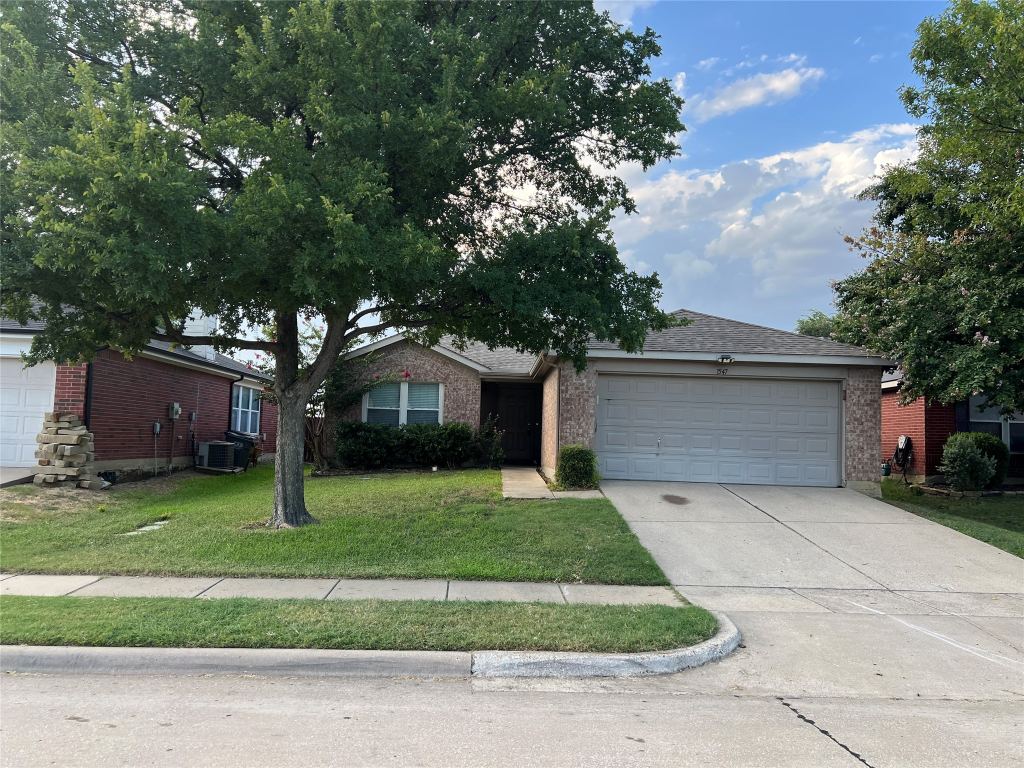 1547 Thornhill Lane, Little Elm, TX 75068 — photo 1