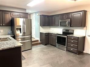 1214 Broken Arrow Trail, Carrollton, TX 75007 — photo 1