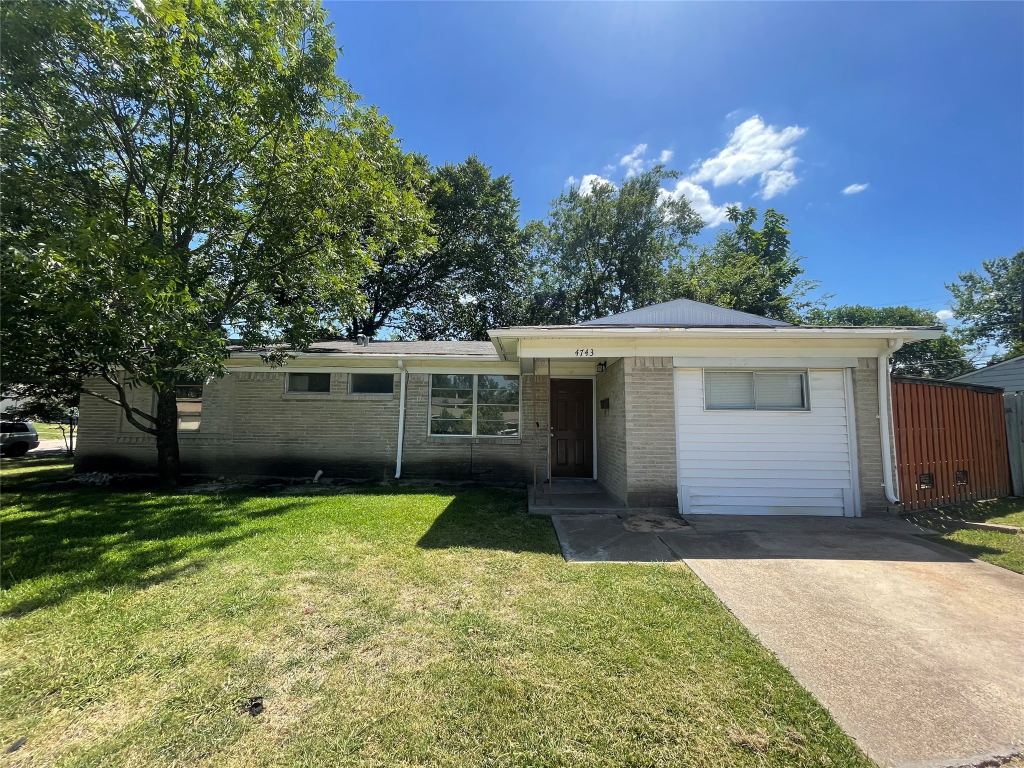 4743 Harper Drive, Mesquite, TX 75150 — photo 1