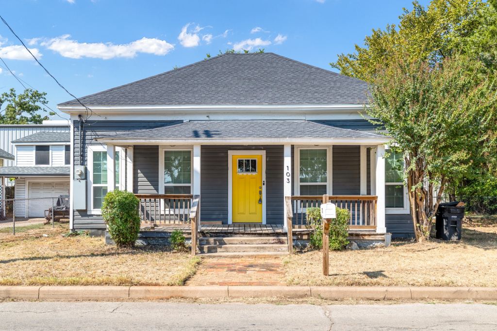 103 May Avenue, Cleburne, TX 76031 — photo 1