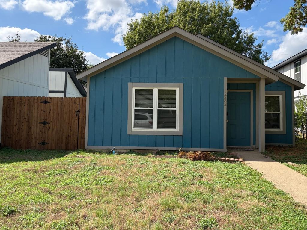 2282 Nantucket Village Circle, Dallas, TX 75227 — photo 1