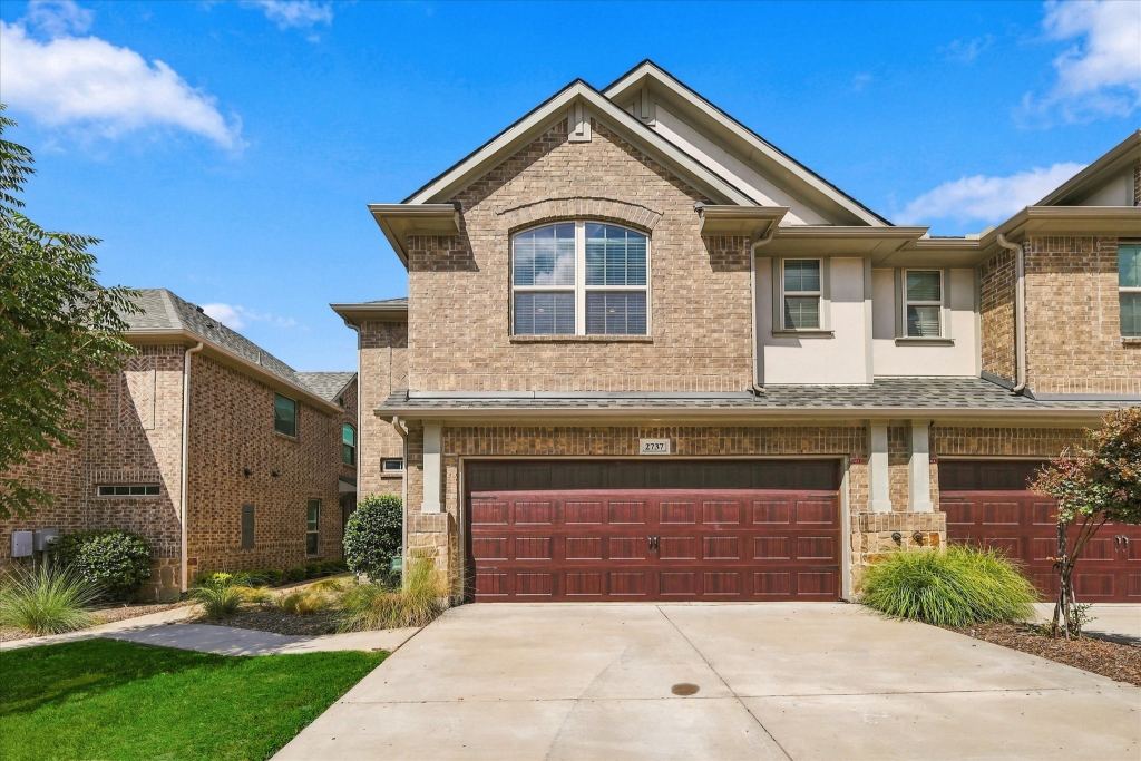 2737 Splendor Drive, Little Elm, TX 75068 — photo 1