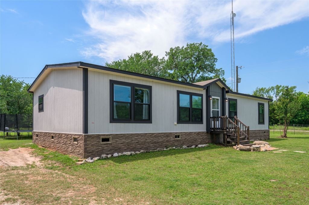 1742 Reynolds Lane, Sherman, TX 75092 — photo 1