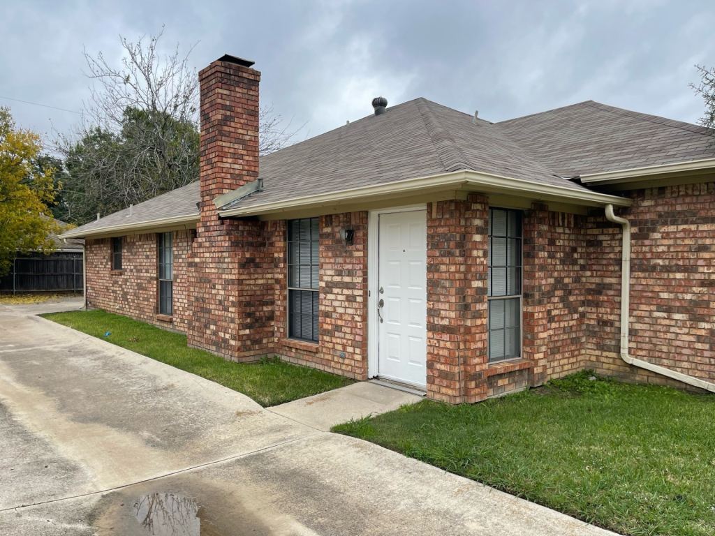 5227 Wild Horse Court, Arlington, TX 76017 — photo 1