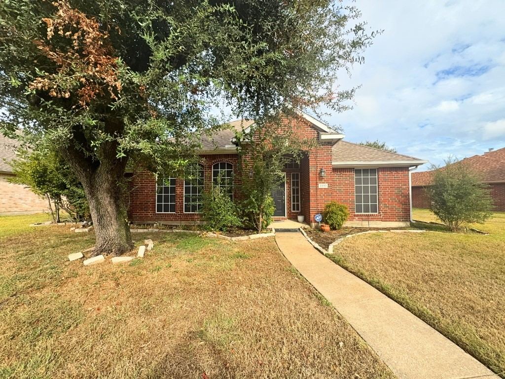 2818 Pecan Meadow Drive, Garland, TX 75040 — photo 1