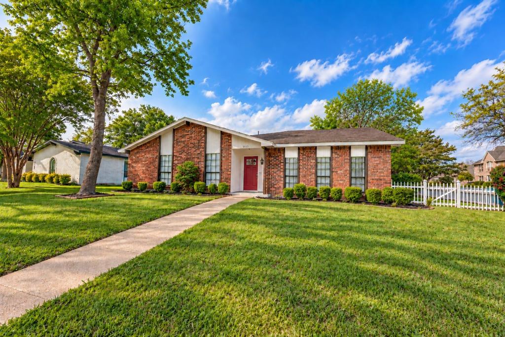 3113 Powell Drive, Rowlett, TX 75088 — photo 1