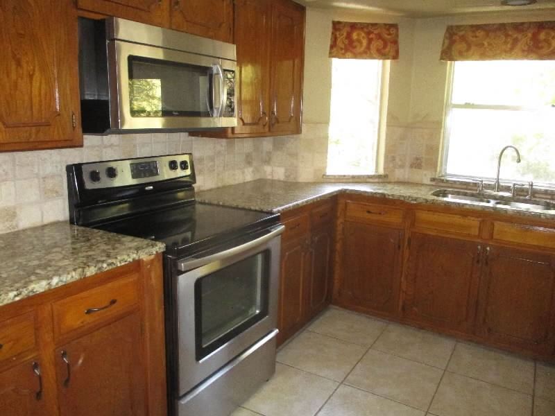4704 Valleycrest Drive, Arlington, TX 76013 — photo 1