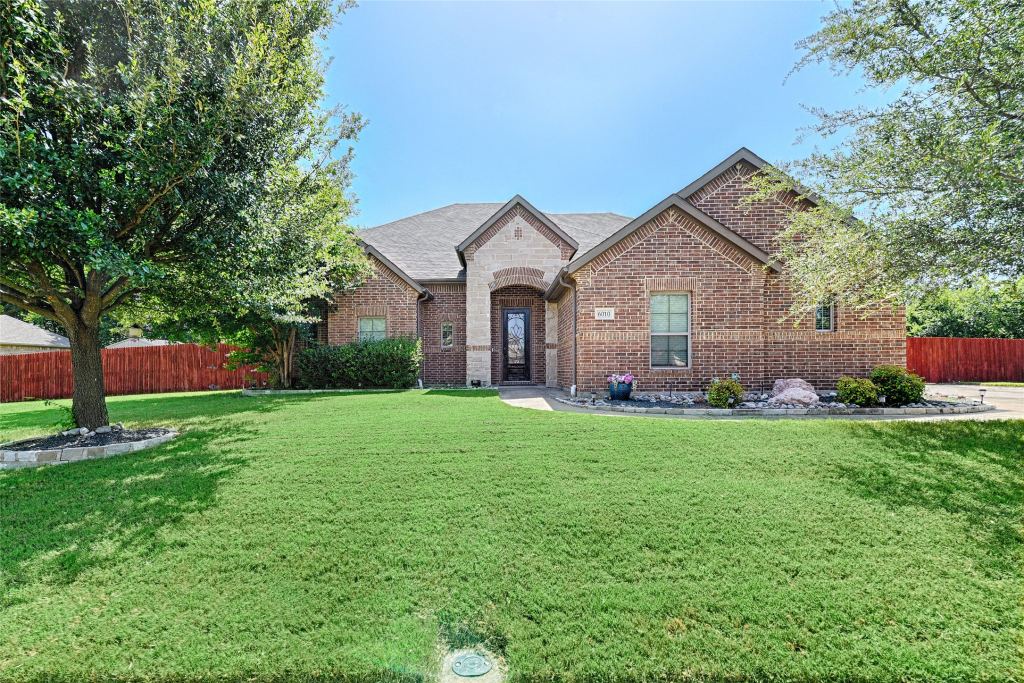 6010 Park View Drive, Midlothian, TX 76065 — photo 1