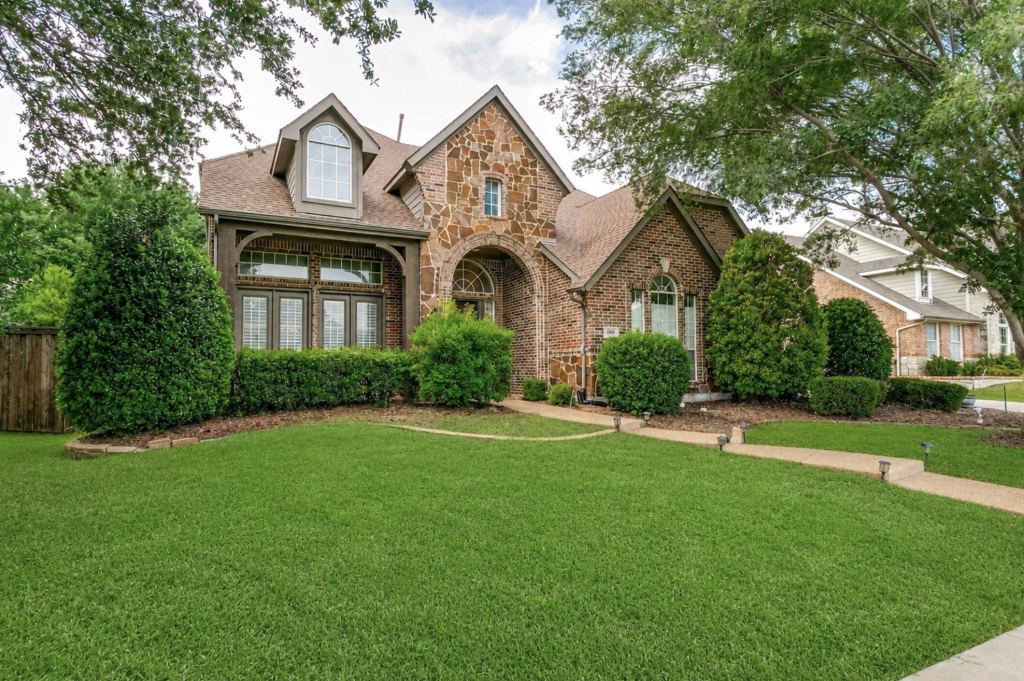 4261 Hunt Drive, Carrollton, TX 75010 — photo 1