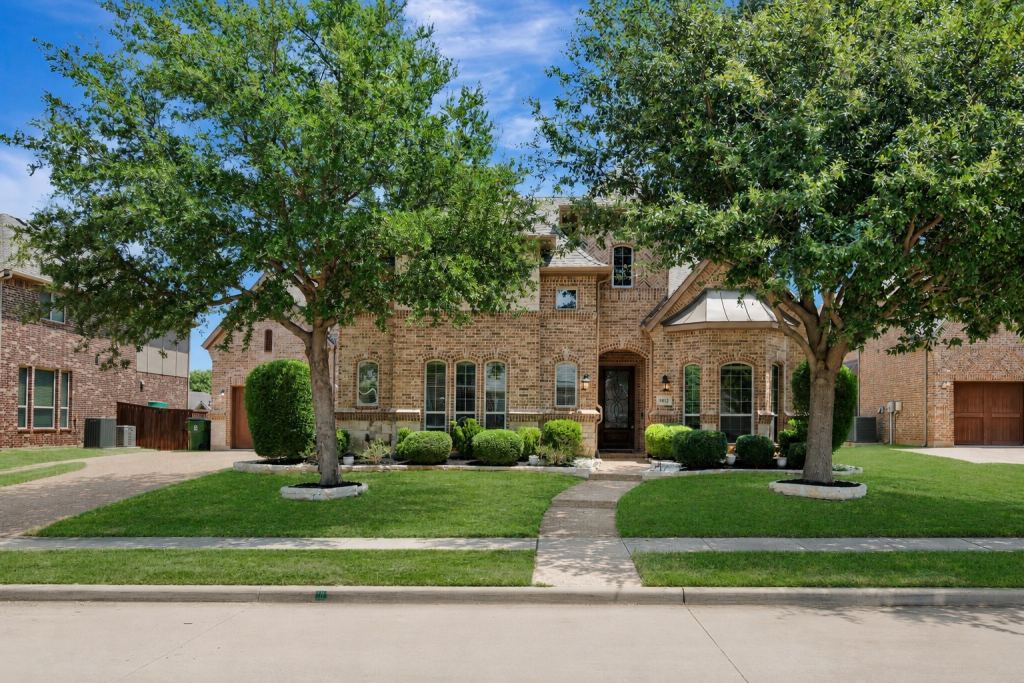 3012 Reid Drive