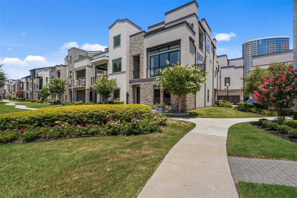 6104 Preserve Drive, Plano, TX 75024 — photo 1