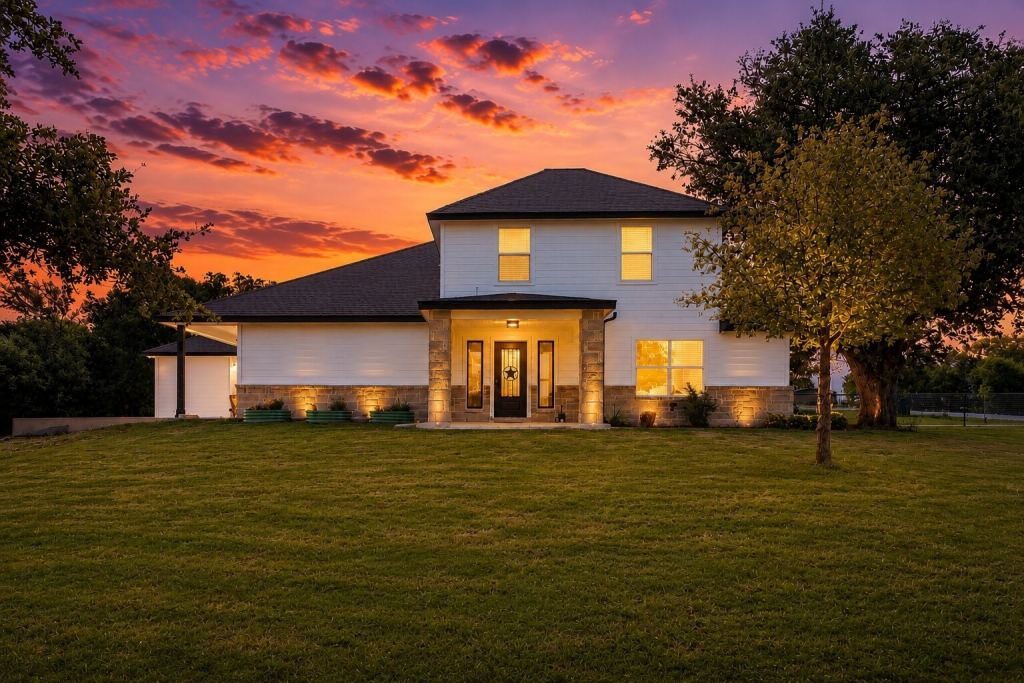 117 Rock Salt Drive, Springtown, TX 76082 — photo 1