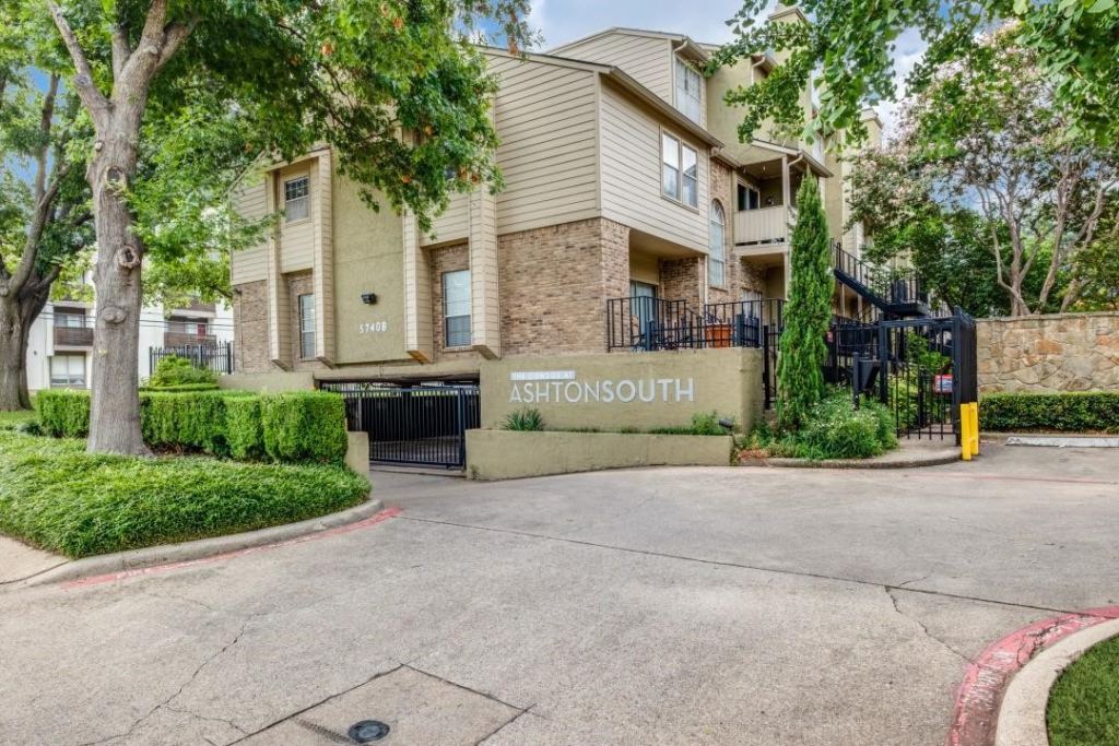 5740 Martel Avenue B14, Dallas, TX 75206 — photo 1