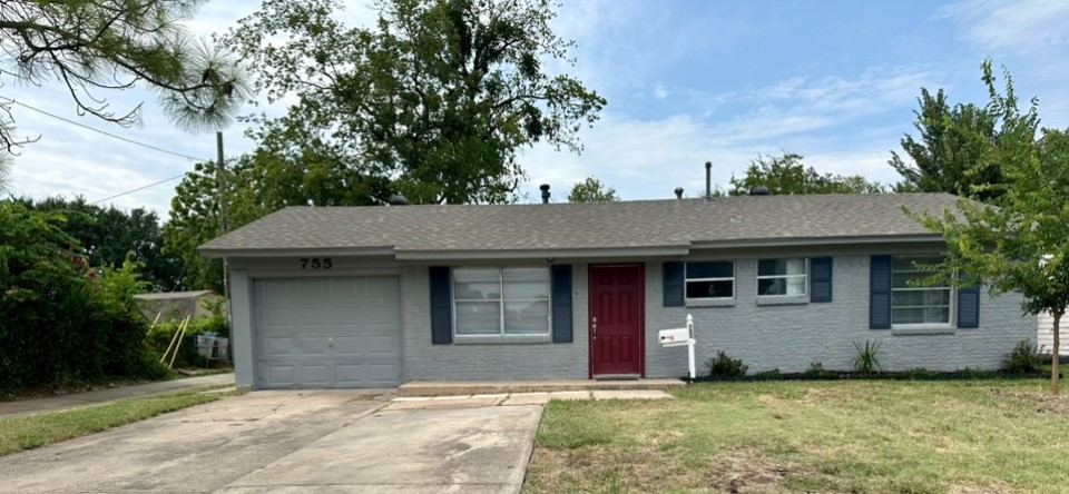 755 W Grubb Drive, Mesquite, TX 75149 — photo 1