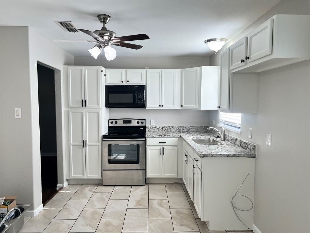 119 Nichols Street, Irving, TX 75060 — photo 1