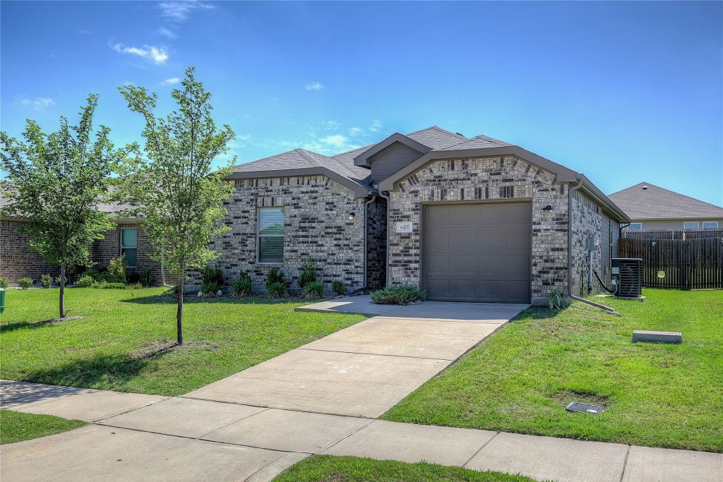 6405 Graceland Drive, Greenville, TX 75402 — photo 1