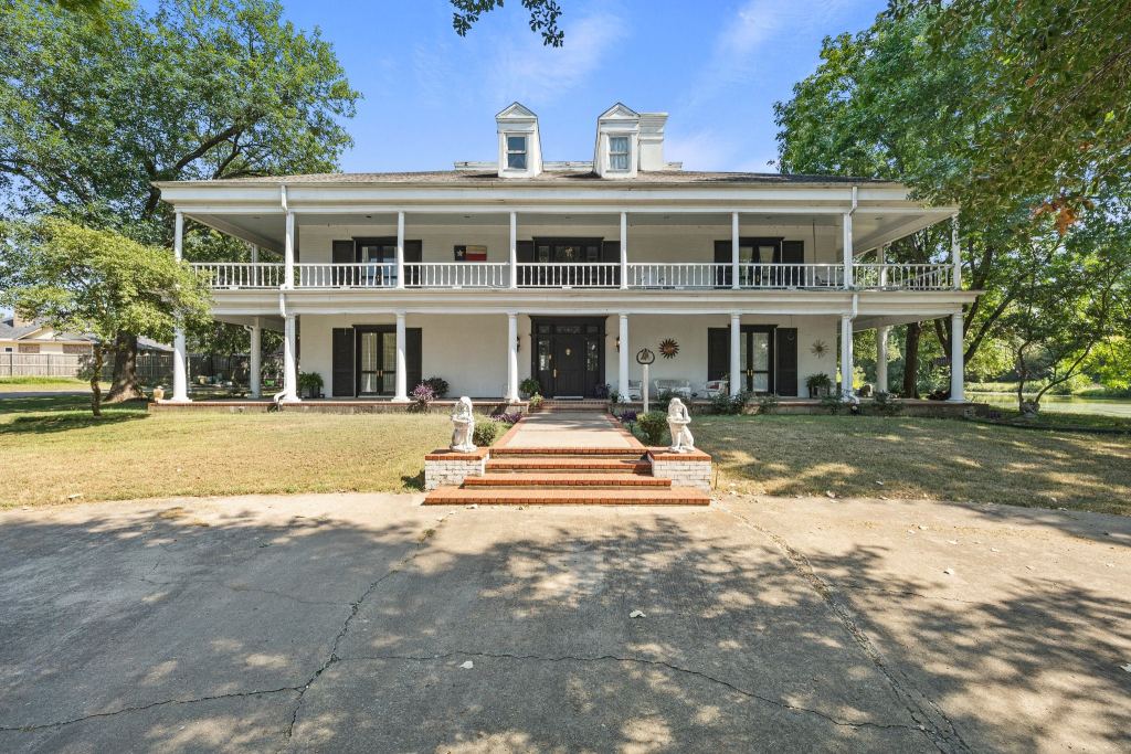 105 Long Branch Drive, Greenville, TX 75402 — photo 1