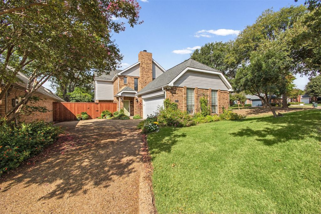 7449 Courtside Drive
