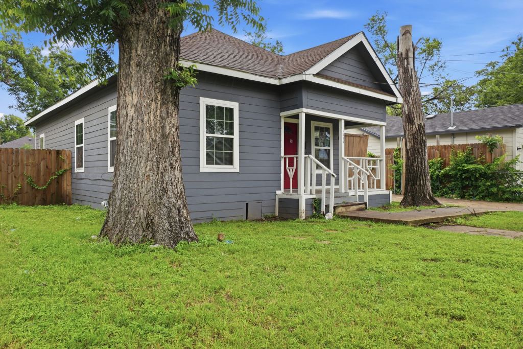 3516 Hamilton Avenue, Dallas, TX 75210 — photo 1