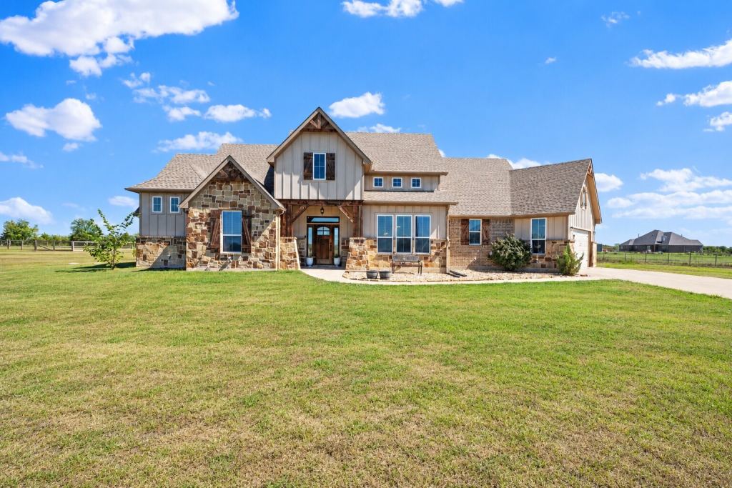1117 County Road 4108, Greenville, TX 75401 — photo 1