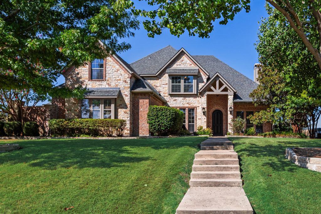148 Stoneleigh Drive