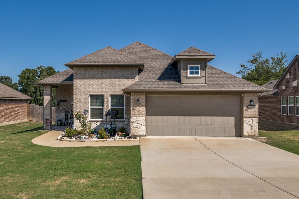 116 Seay Street, Quinlan, TX 75474 — photo 1