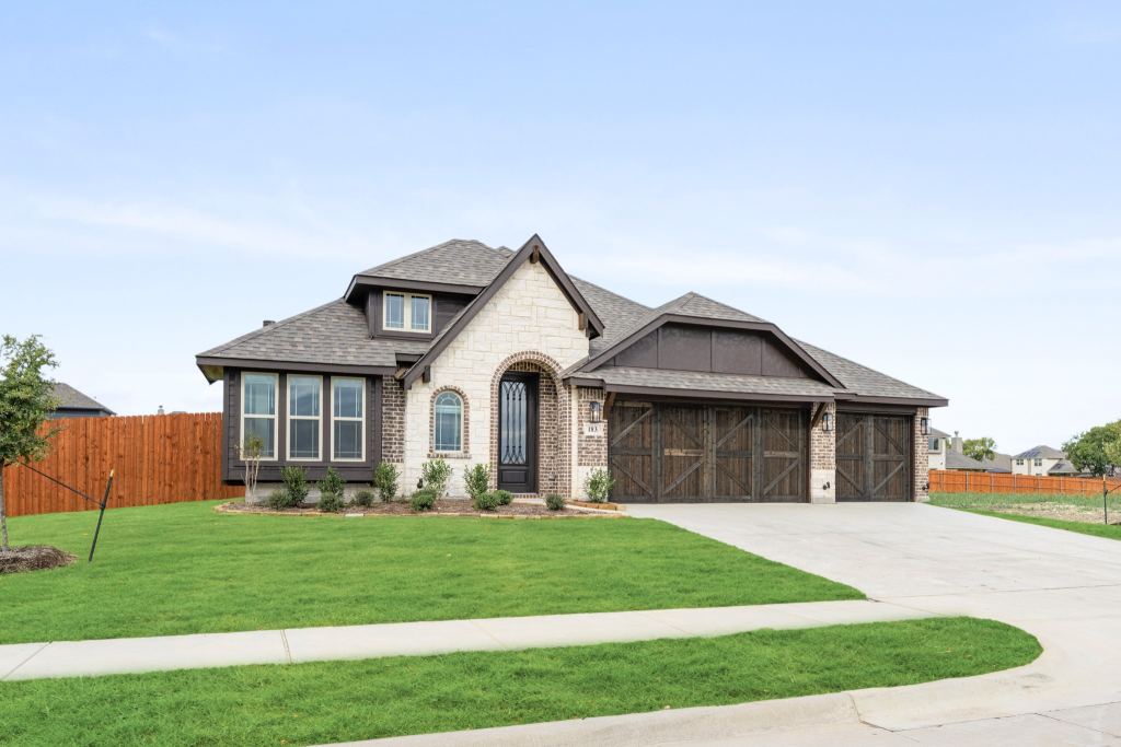 183 Warner Lane, Waxahachie, TX 75165 — photo 1