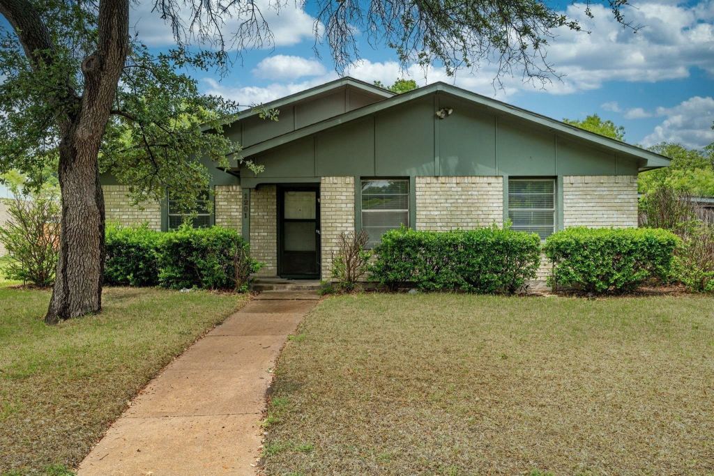 1201 Whitehall Drive, Plano, TX 75023 — photo 1