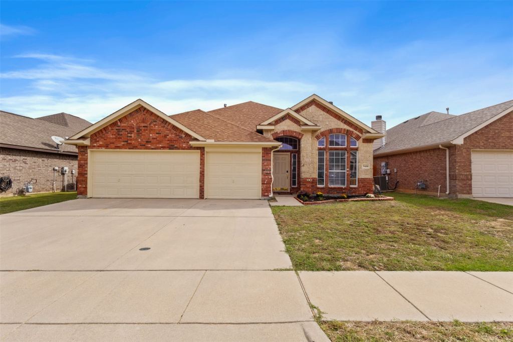 7428 Gairlock Drive, Fort Worth, TX 76179 — photo 1