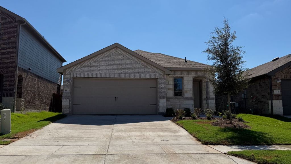5814 Blue Sky Drive