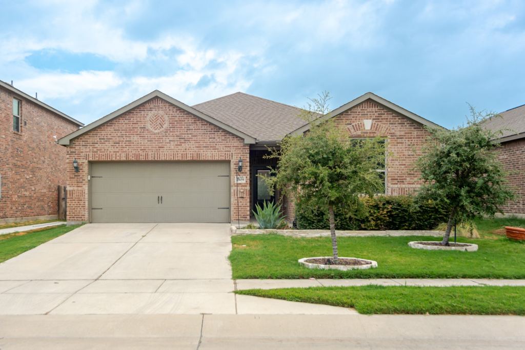 2109 Barrow Street, Princeton, TX 75407 — photo 1