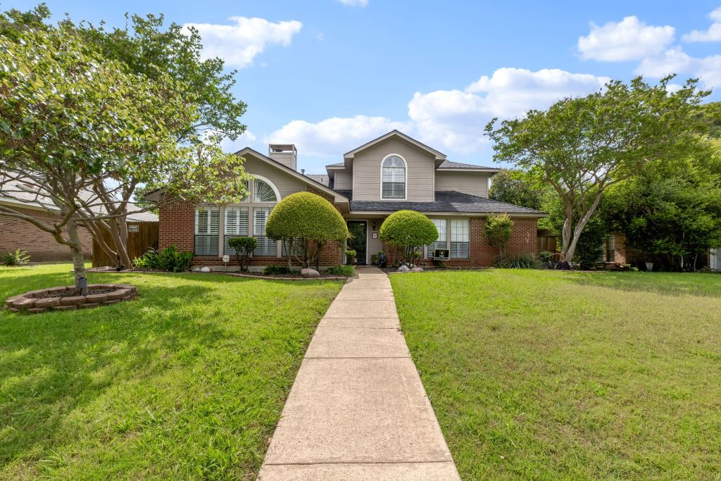 1317 Elk Grove Drive, Richardson, TX 75081 — photo 1