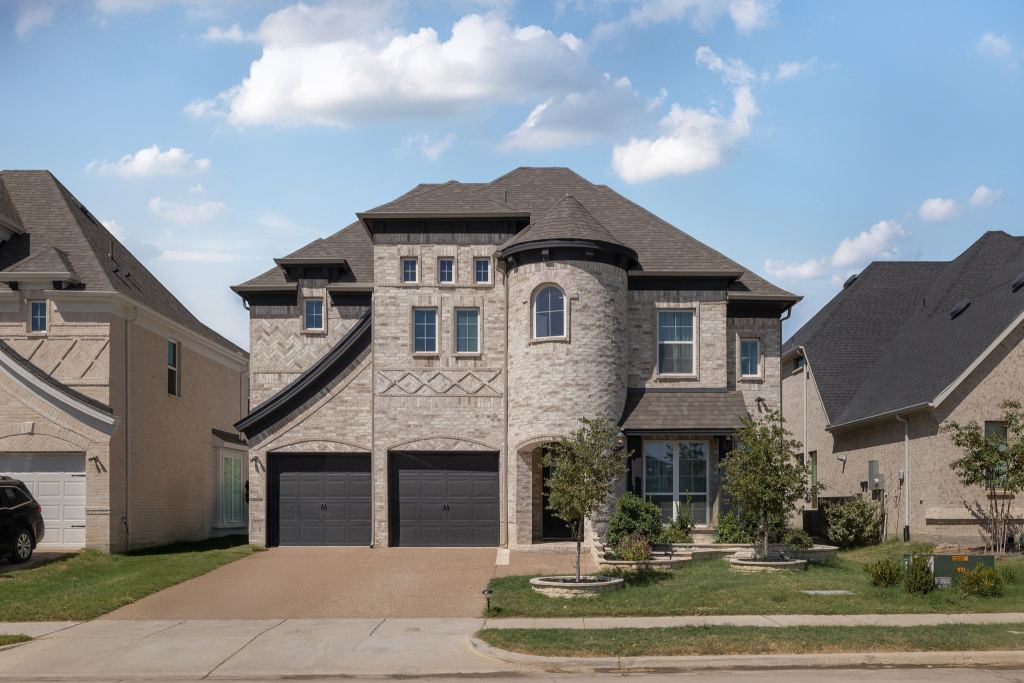 700 Mountain Laurel Road