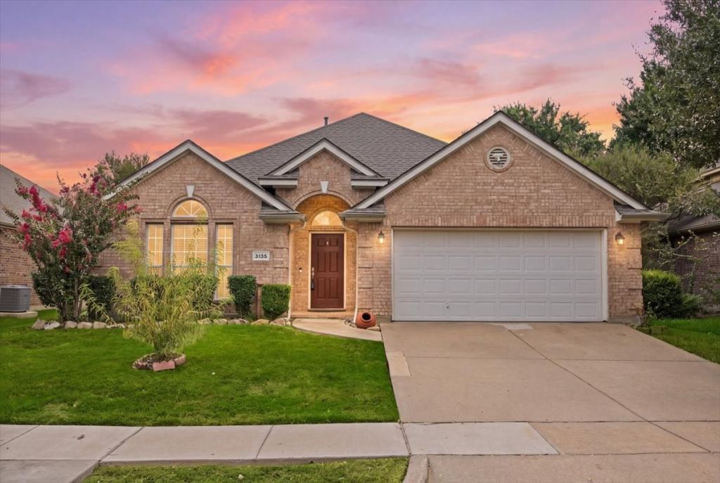 3135 Guadaloupe, Grand Prairie, TX 75054 — photo 1
