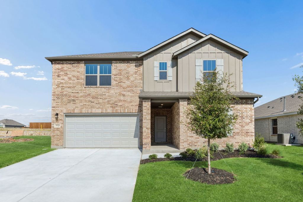 3723 Brewster Lane