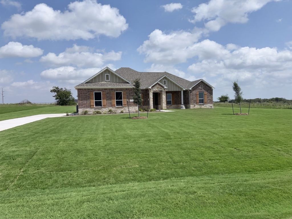 128 Fan Mill Trail, Weatherford, TX 76085 — photo 1