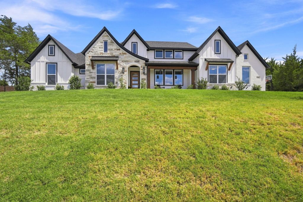 2770 Fireside Drive, Midlothian, TX 76065 — photo 1