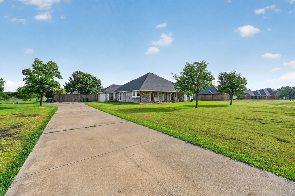 11112 Prairie Lakes Lane, Forney, TX 75126 — photo 1