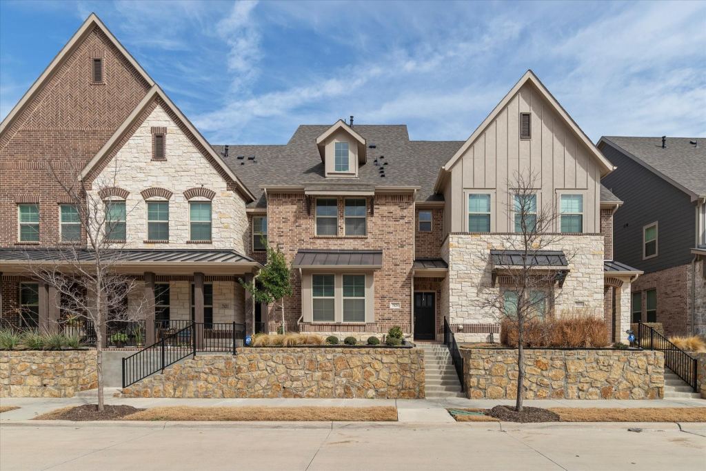 7829 Bayside Drive, Rowlett, TX 75088 — photo 1