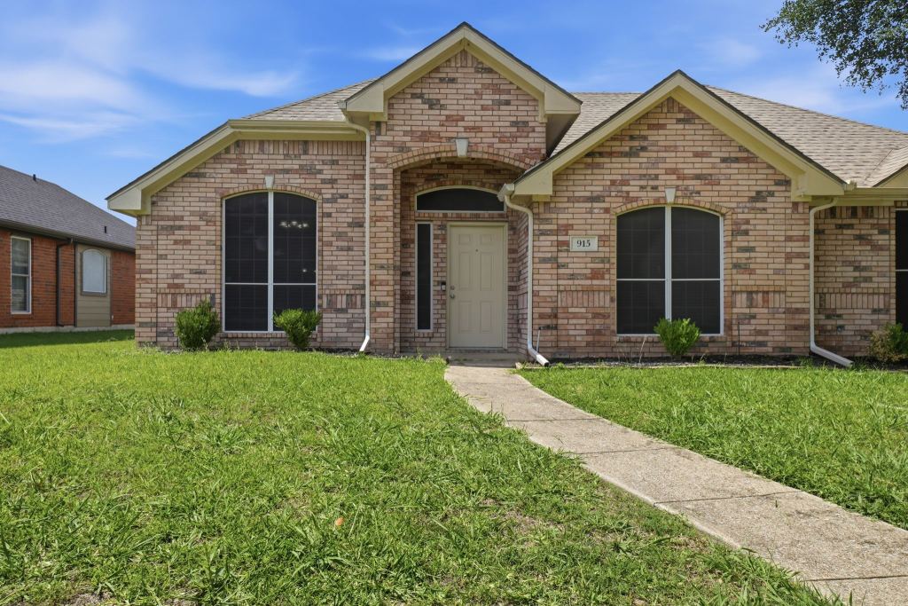 915 Sea Shell Drive, Mesquite, TX 75149 — photo 1