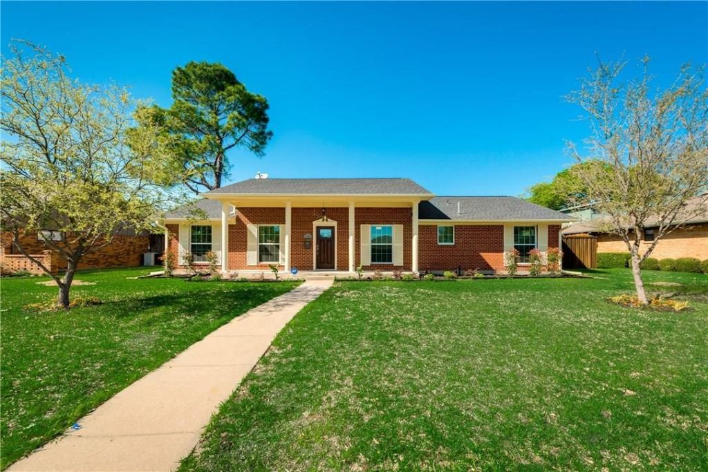 10216 Carry Back Circle, Dallas, TX 75229 — photo 1