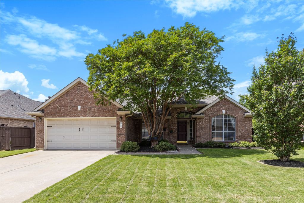 3724 Ranchman Boulevard, Denton, TX 76210 — photo 1