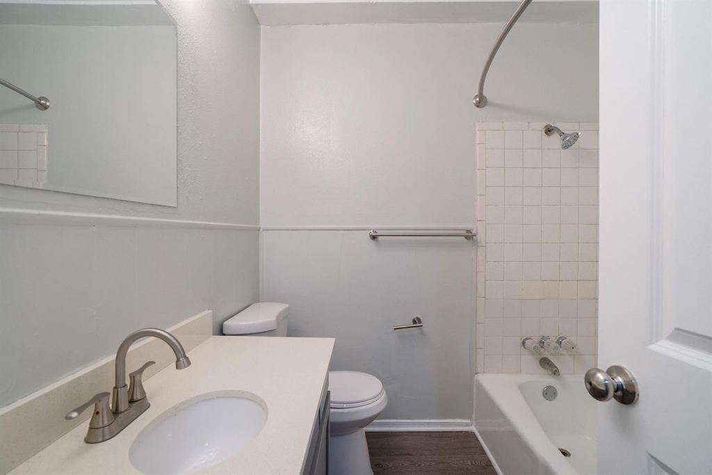 307 Rose Street 309-C, Arlington, TX 76010 — photo 1