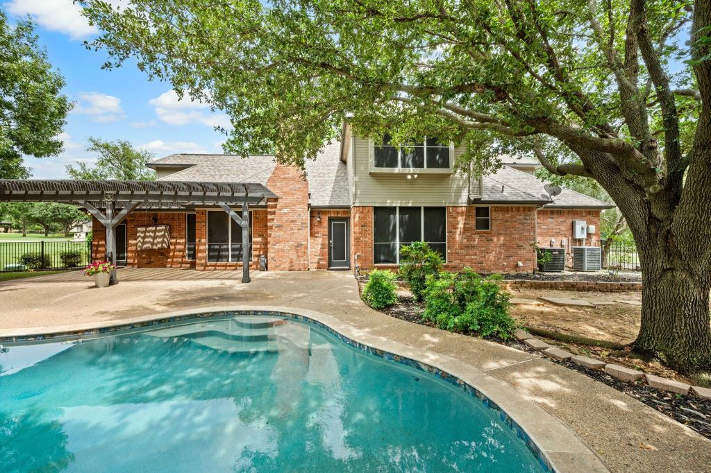 5851 Windridge Lane, Flower Mound, TX 75028 — photo 1