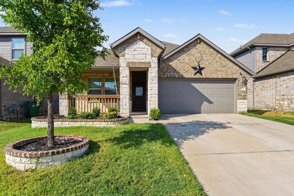 1421 Rolling Fox Drive, Forney, TX 75126 — photo 1
