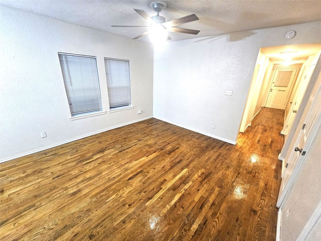 1921 W 10th Street, Dallas, TX 75208 — photo 1