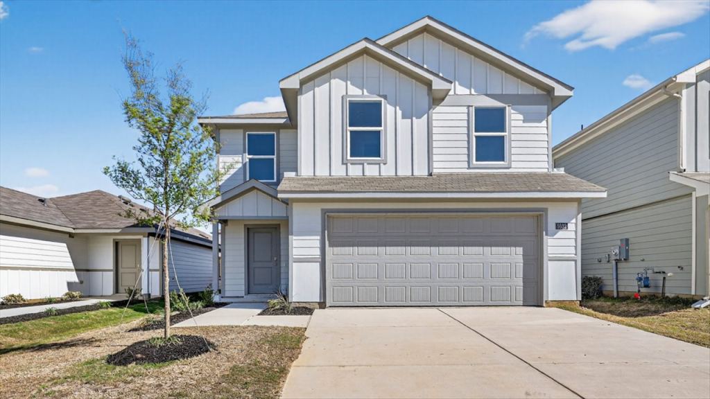 117 MACH Way, Mineral Wells, TX 76067 — photo 1