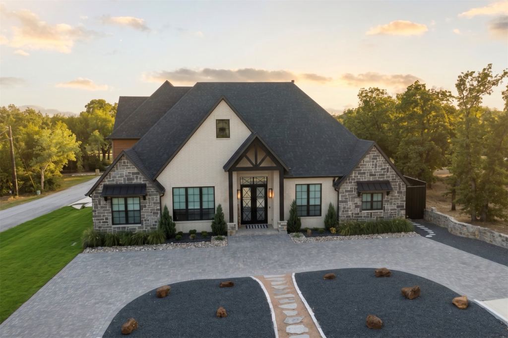 1134 Blackwood Drive