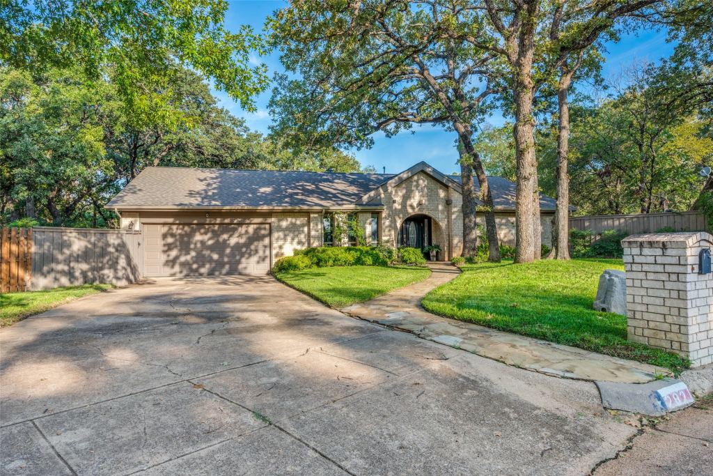 2821 Buffalo Court