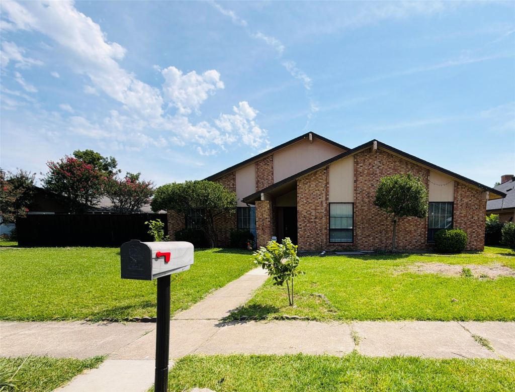 5218 Barcelona Drive, Garland, TX 75043 — photo 1